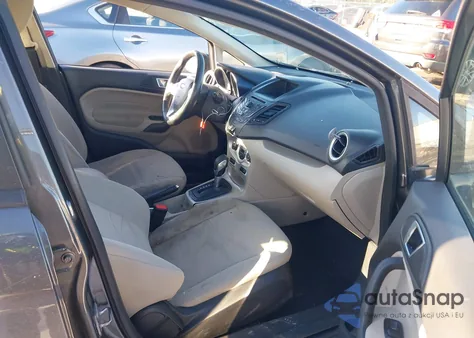 2015 Ford Fiesta Se z USA, uszkodzony, nr VIN 3FADP4BJ7FM110369